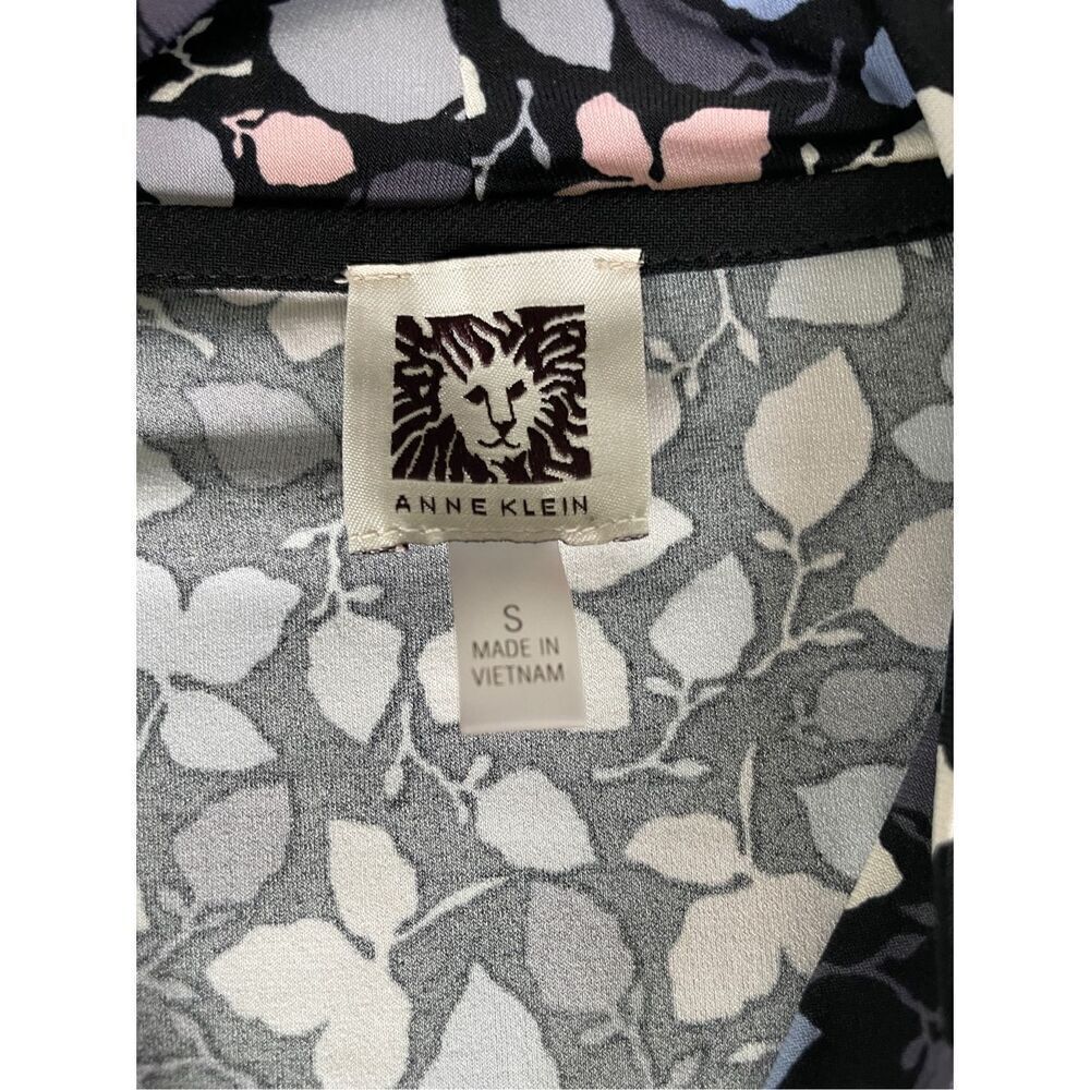 Anne Klein | Sleeveless Blouse | Women’s S | Black | Pastel Floral Print - Picture 2 of 5